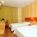 Home Inn Hotel Beijing Huaxiangqiao